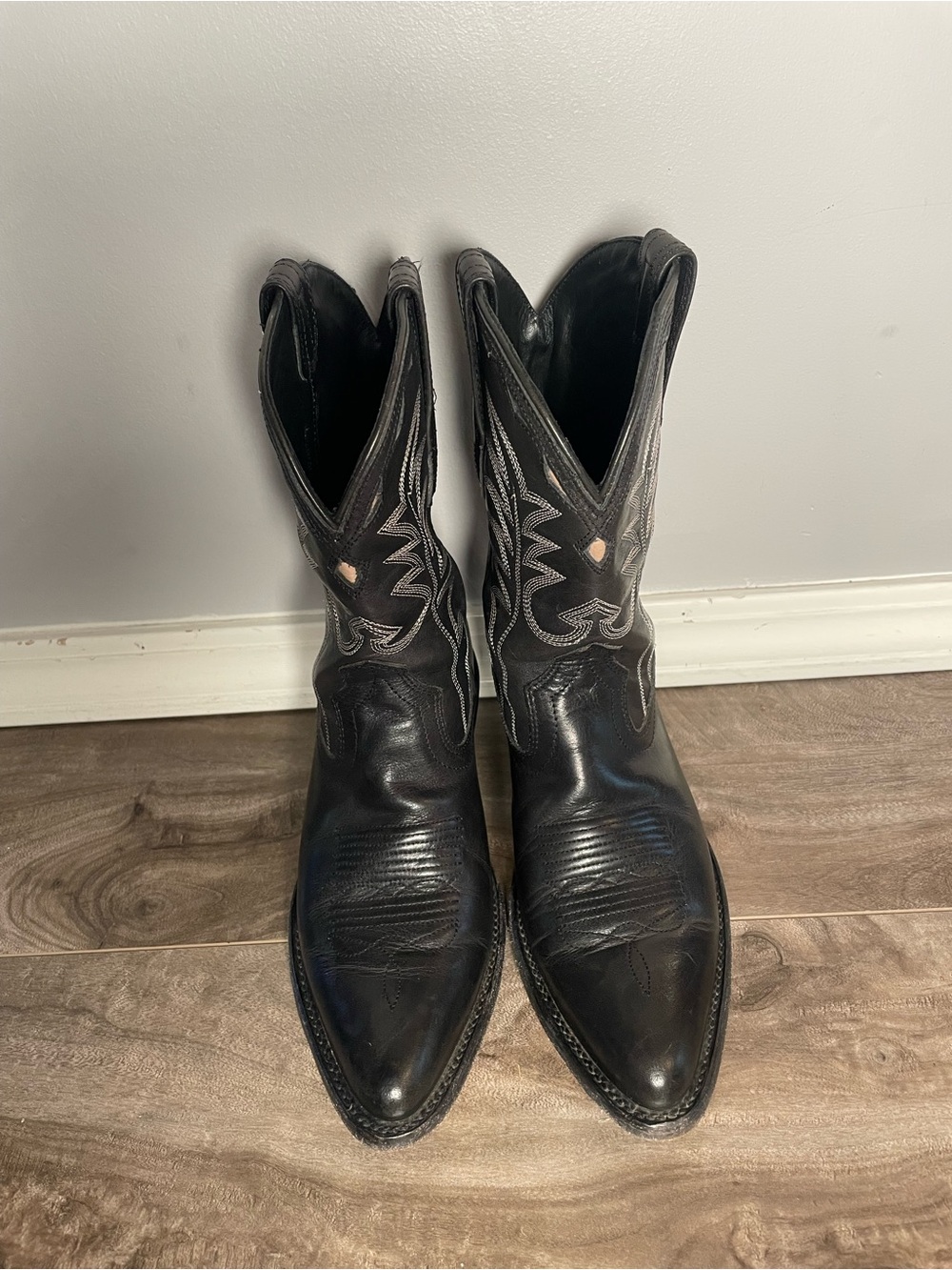 Tecovas Black Leather Western Pull-On Boots with White Stitching